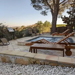  Farm stay Feudo Del Biviere
